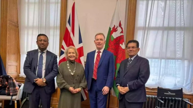 বাণিজ্য ও বিমান খাতে সহযোগিতা বাড়াতে বাংলাদেশ-যুক্তরাজ্যের আলোচনা